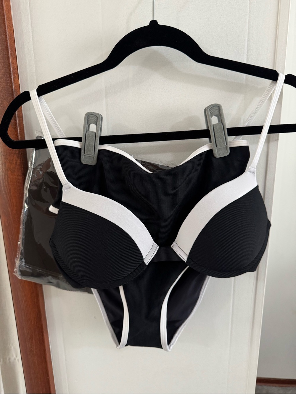 Pepper | NWT Ribbed Black & White Push-Up High-Waist Bikini | Top:36A Bottom:M